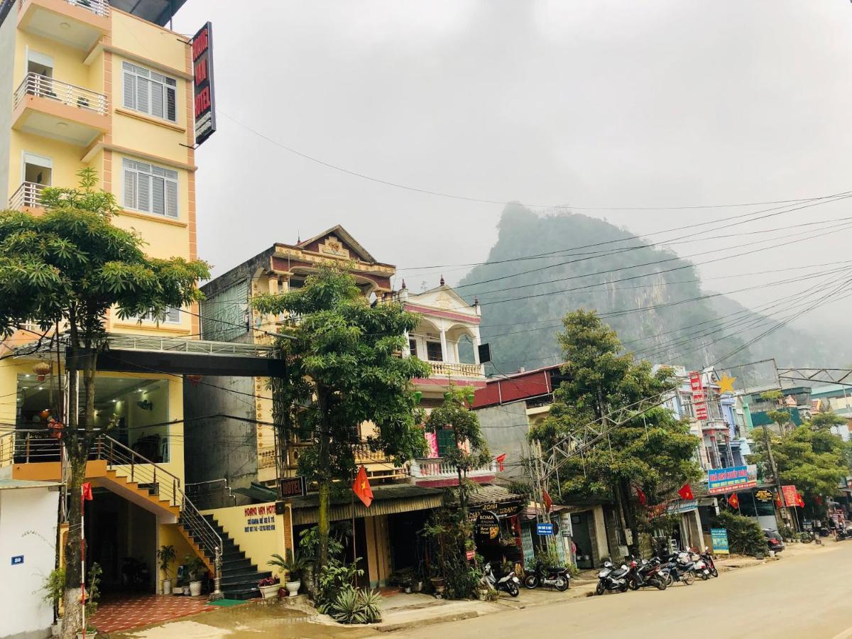 Hoang Van Hotel Đồng Văn Esterno foto
